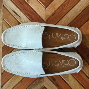 Men's white loafer size 8.5